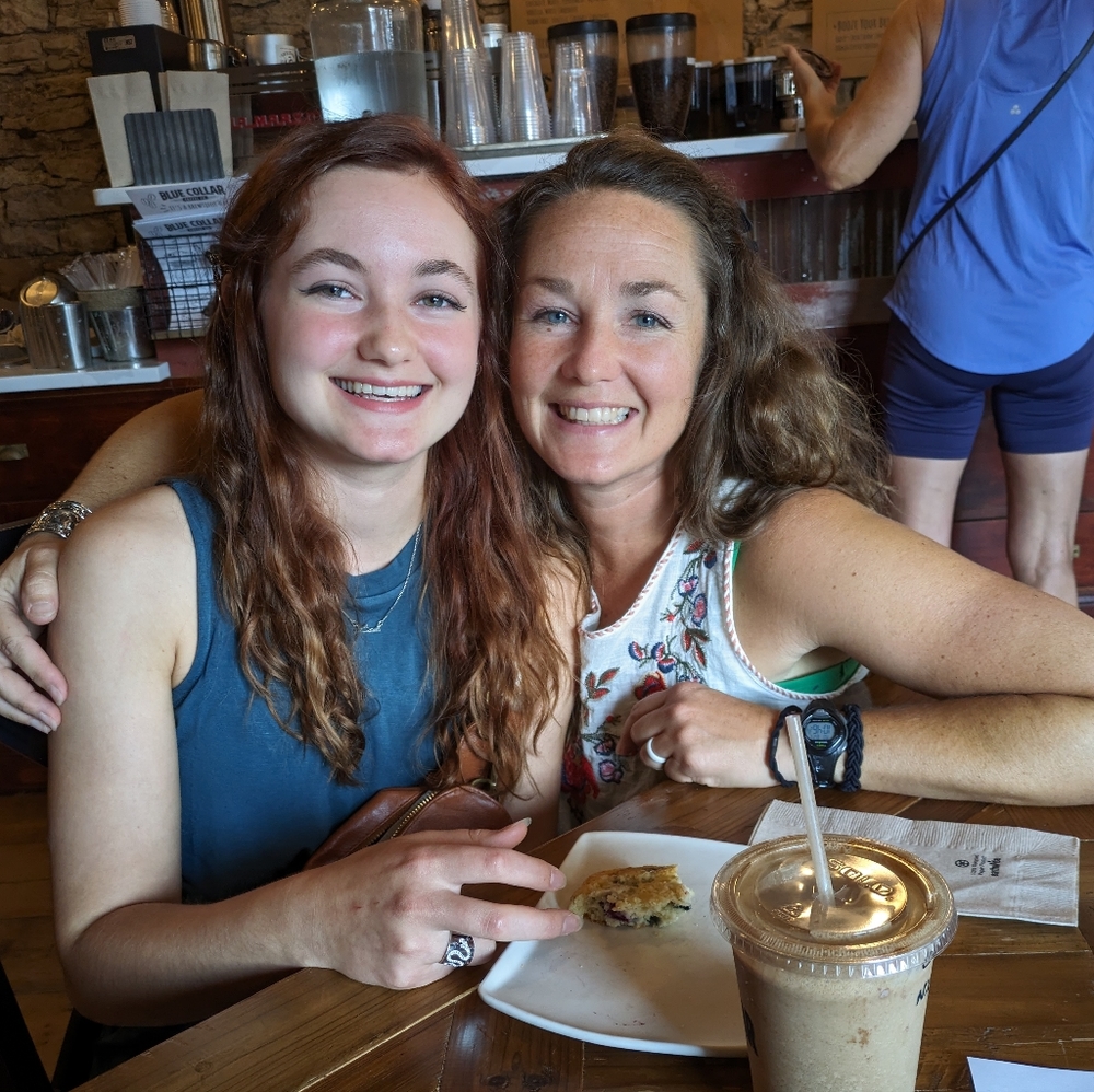 Meet your Posher, Nikki